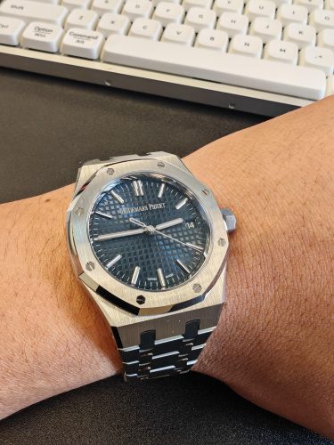 Audemars Piguet Royal Oak 15500ST “Blue Dial” Perfect Duplicate Edition photo review