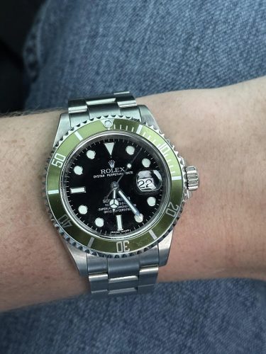 Rolex Submariner 16610LV “Kermit” Precision Replica Edition photo review
