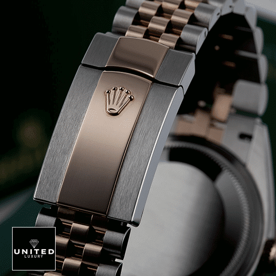 Rolex Datejust 126231 "Everose Motif Fluted" Detailed Replica rolex datejust 126231 steel gold automatic grey dial jubilee right 1 Rolex Datejust 36 126231-0033 Replica Two Tone Bracelet Fold Clasp on the Rolex Logo