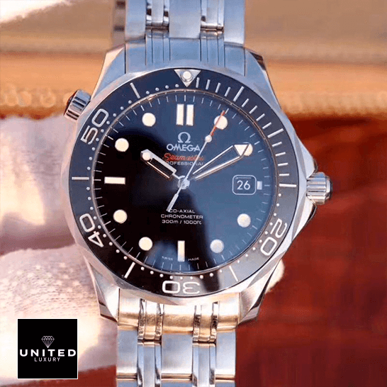 Omega Seamaster Profess?onal Black Dial Steel Replica on the glove hand