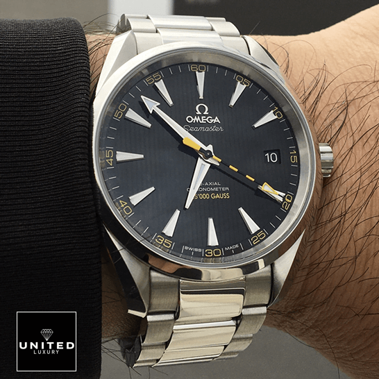 Omega Seamaster Aqua Terra 231.10.42.21.01.002 Black Dial Replica on the wrist