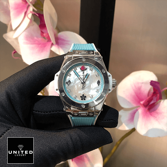 Rolex Submariner "Black Dial" 465.SE.6070.RW.CHM17 Elite Super Clone hublot big bang one click chen man 465 SE 6070 RW CHM17 replica front two Hublot Big Bang White Dial 465_SE_6070_RW_CHM17 Replica on the hand