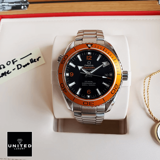 Omega Seamaster Orange Bezel ?elik Replika kutuda