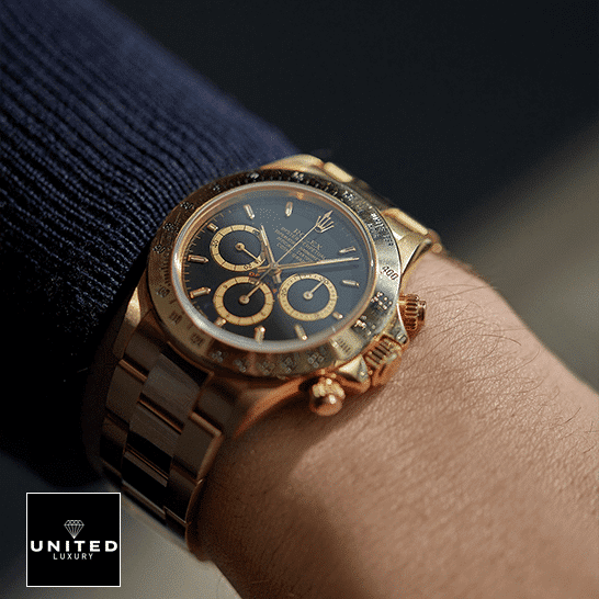 Rolex Daytona Cosmograph 16528 "Yellow Gold" Exceptional Replica 1:1 rolex daytona cosmograph yellow gold black dial 16528 oyster Rolex Daytona Cosmograph Yellow Gold 16528 Replica on his arm
