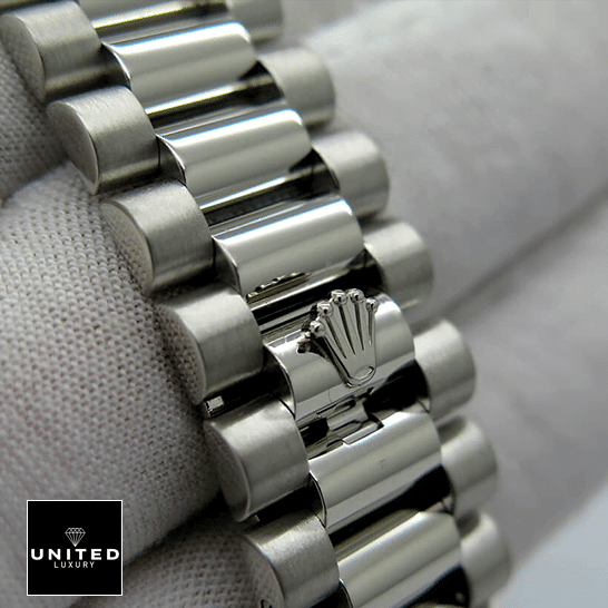 Rolex Datejust 126300 "Roman Numerals" Handcrafted Clone Quality Rolex Day-Date II Stainless Steel 218206 Oyster Replica