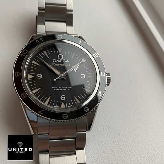 Omega Seamaster 233.32.41.21.01 Black Dial Oyster Replica white background