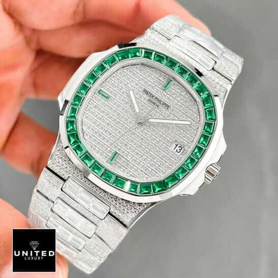 Patek Philippe Nautilus 5711/1300A "Emerald Bezel" Premium Duplicate emerald bezel 5711 replica 5 Patek Philippe Nautilus 5711/1300A "Emerald Bezel" Premium Duplicate emerald bezel 5711 replica 5