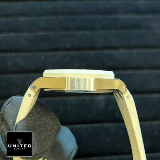 Audemars Piguet Royal Oak 67540SK.ZZ.A010CA.01 "Silver" Ladies Top Clone 1:1 ap royal silver ladies replica 6 1 AP Royal Oak Silver Ladies Replica side view on the hand