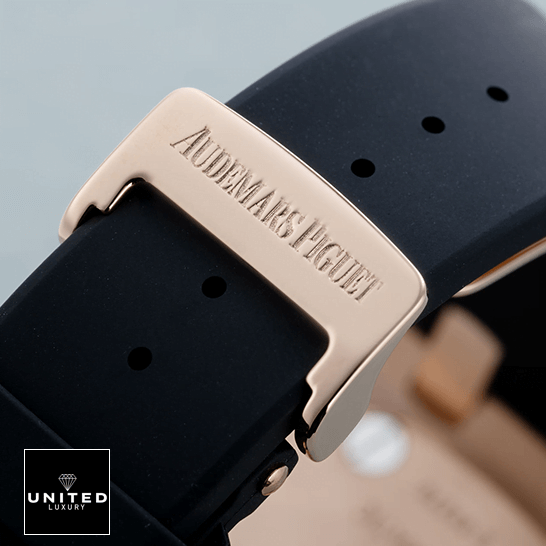 Audemars Piguet Royal Oak Siyah Kau?uk Bilezik ?elik Toka Replika
