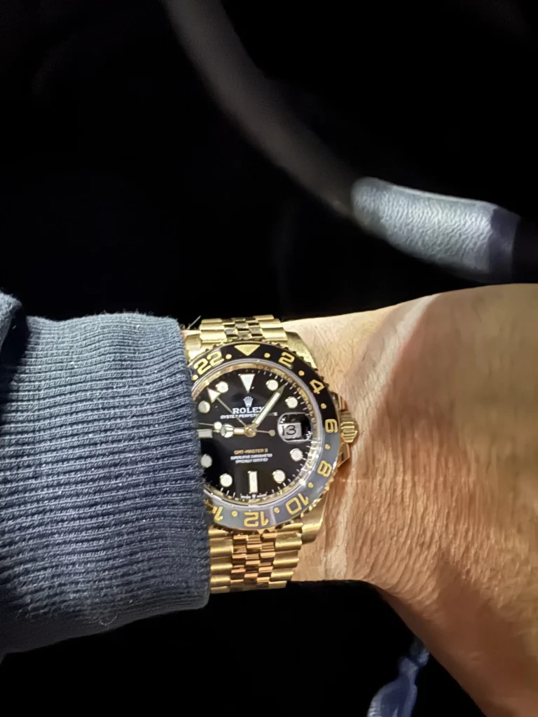 Superclone Rolex GMT-Master II Black Dial “Zombie??126713GRNR photo review