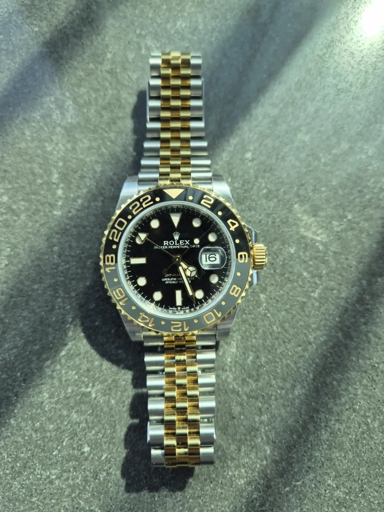 Superclone Rolex GMT-Master II Black Dial “Zombie??126713GRNR photo review